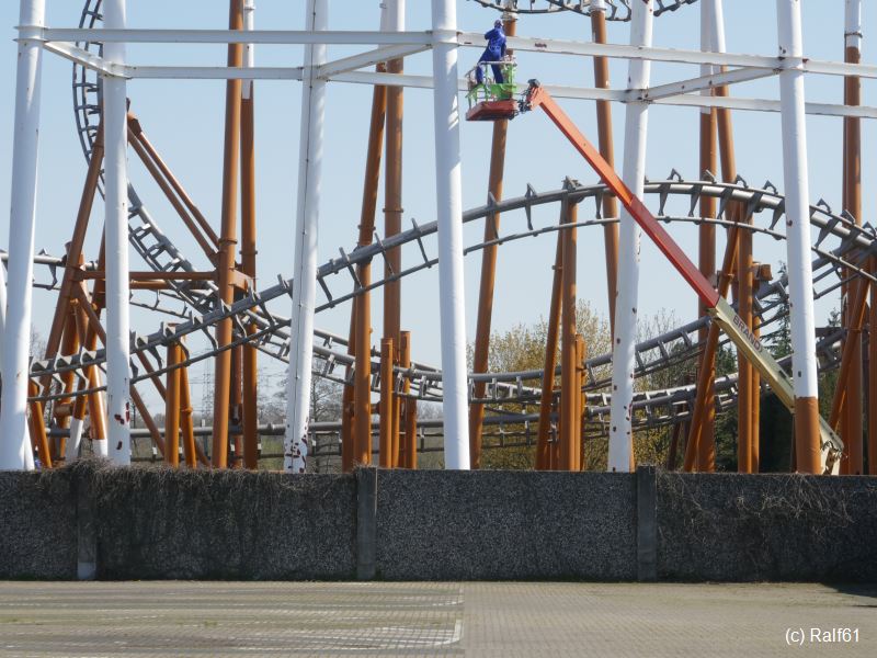 Naam:     MP 06-04-20 Rundgang 06.jpg
Bekeken:  10574
Groote:   133,5 KB