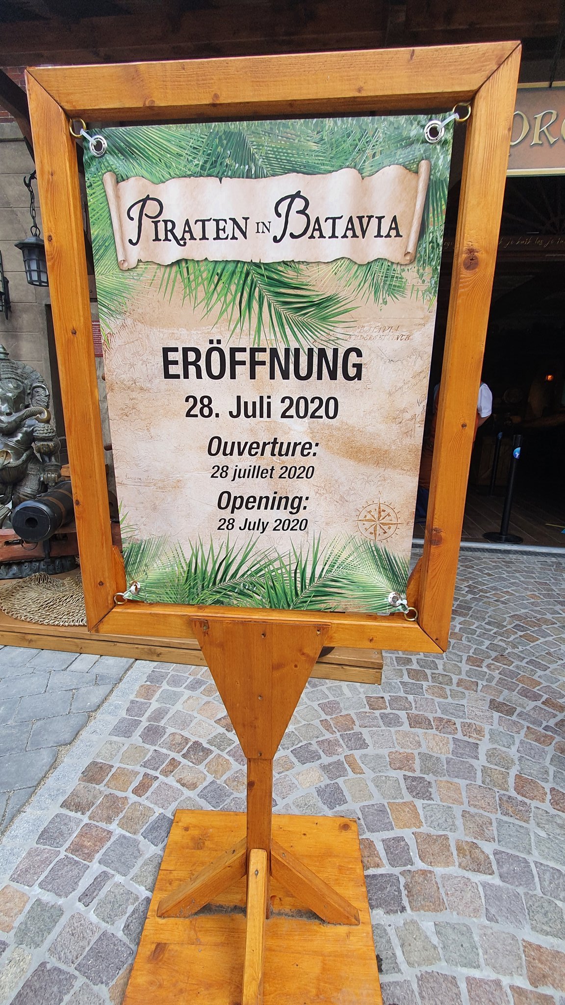 Naam:     opening.jpg
Bekeken:  9664
Groote:   599,5 KB