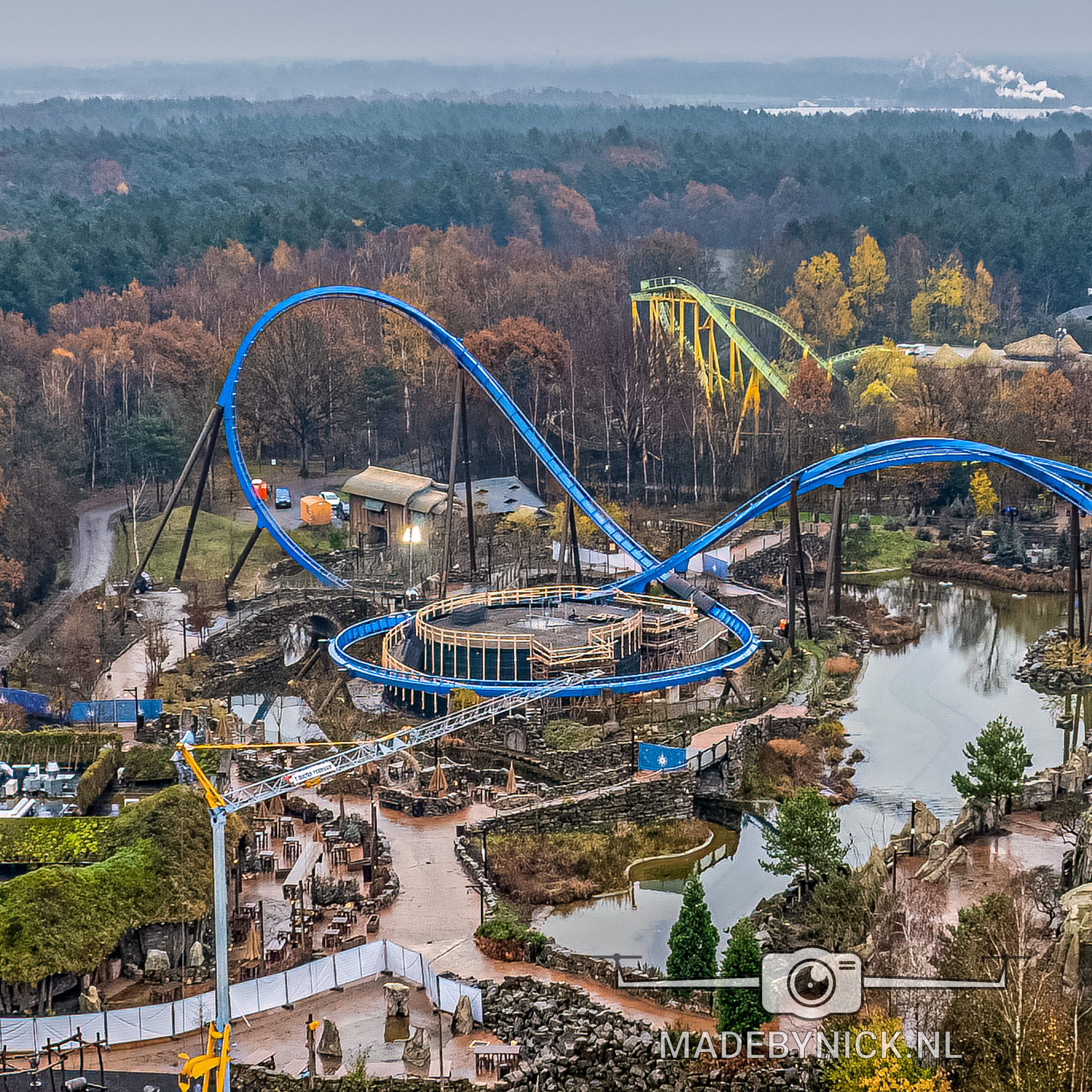 Naam:     toverland2.jpg
Bekeken:  1422
Groote:   1,83 MB